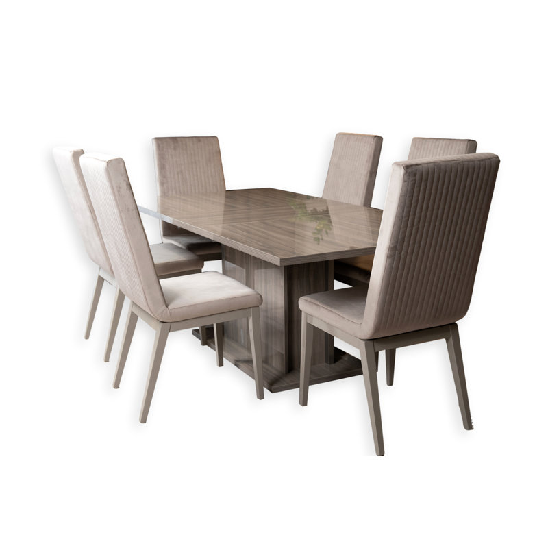 Larchwood 6 - Person Dining Set