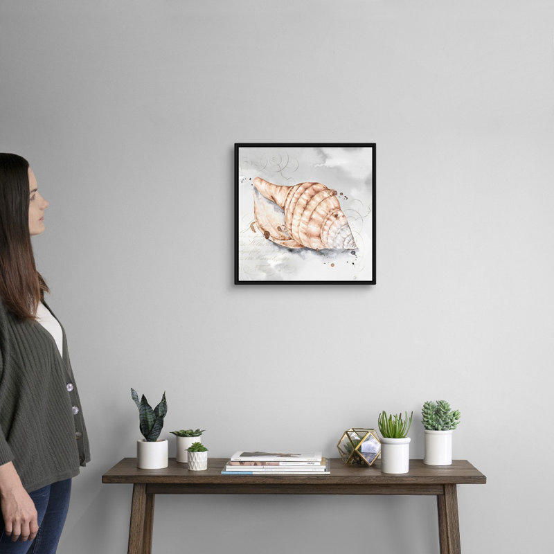 Reproduction d’art sur toile, "blush Shell I" par Eva watts, H 18 po x l 18 po x P 1,75 po, Cadre noir