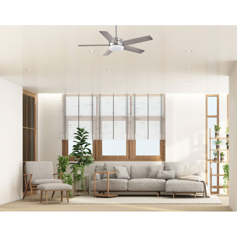 Ventilateur de plafond en nickel brossé à 5 pales de 44 po Weeden avec télécommande, ensemble d'éclairage à DEL à intensité variable et moteur réversible