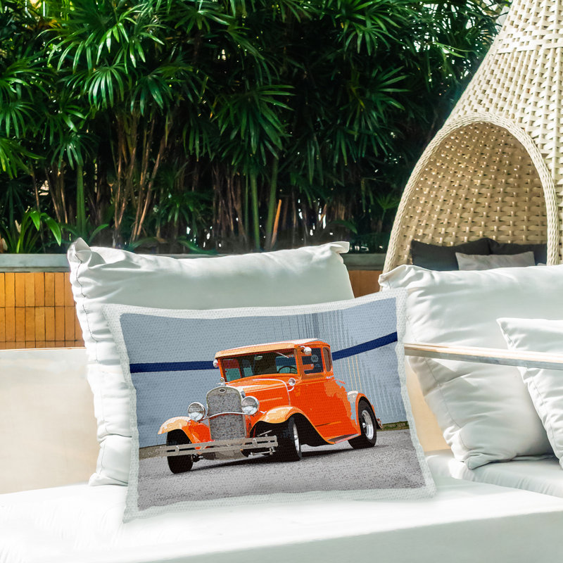 Coussin orange pour l'extérieur imprimé par Clive Branson