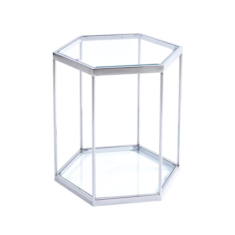 Table de bout en verre à finition argentée avec structure en acier inoxydable et rangement élargi.