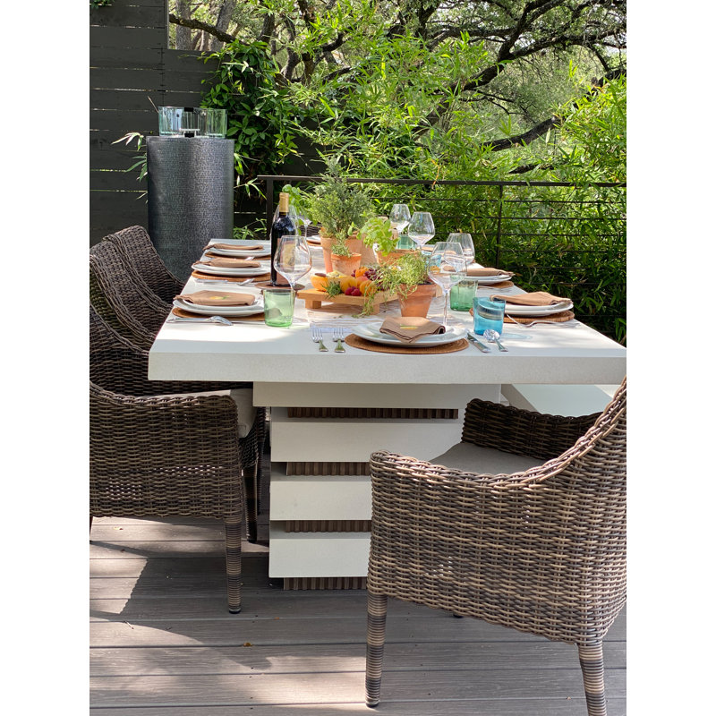 Provenance Signature Dining Table, Black