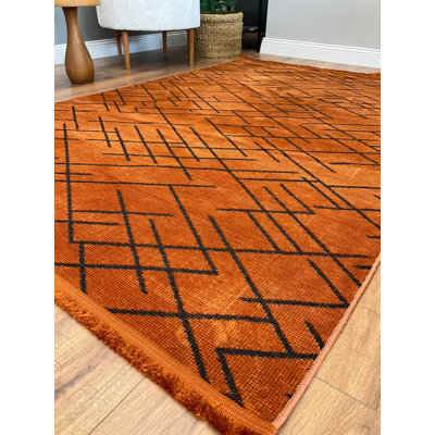 Amiliya Solid Colour Chenille Area Rug