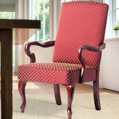 Chaise avec accoudoirs rouge à dossier haut - bois massif et belle fabrication en bois franc confortable