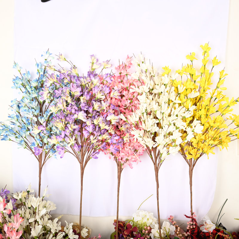 Fausse fleur de Forsythia