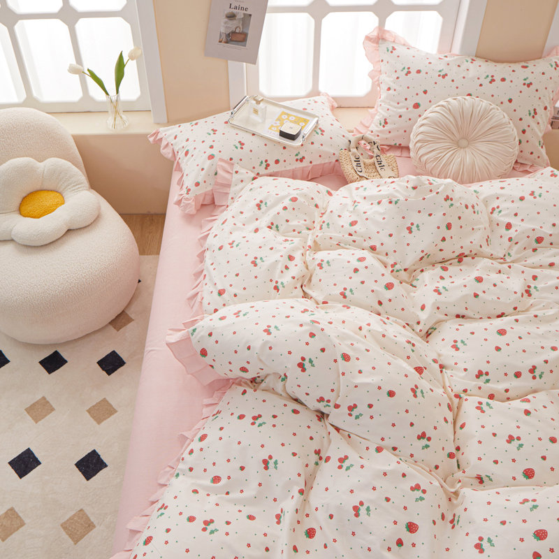 Muti-Floral Pattern Ruffle Laced Cotton Duvet Cover Set, Queen Duvet Cover + 2 Standard Pillowcases, Strawberry Floral
