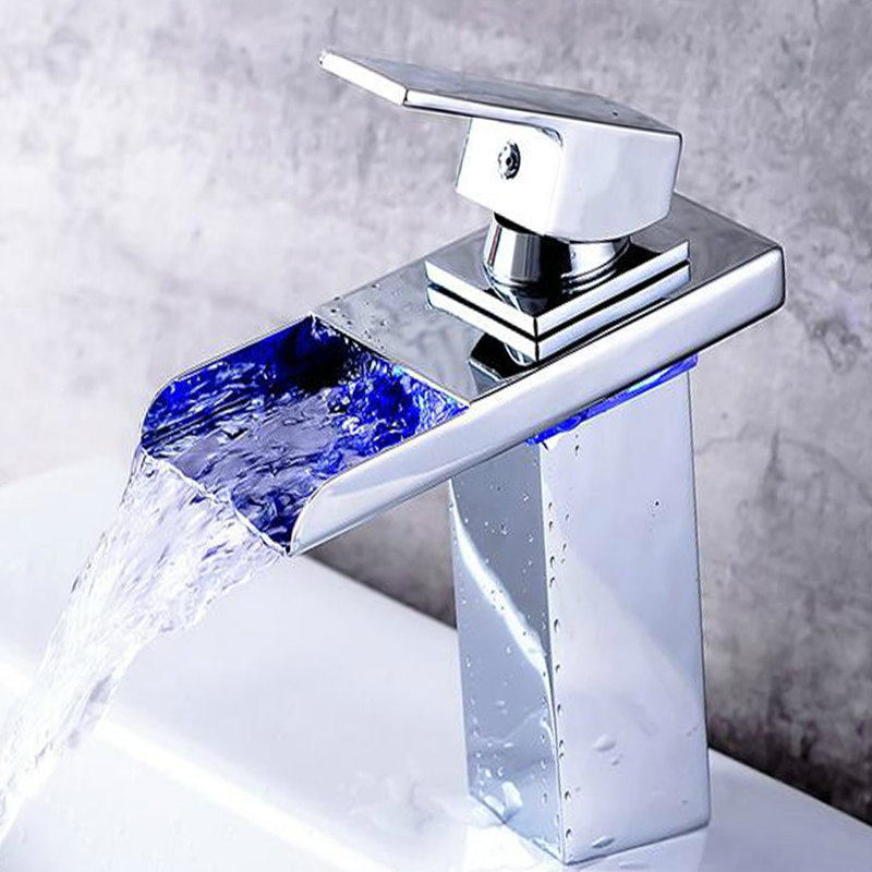 Single-handle Bathroom Faucet, Brushed Nickel