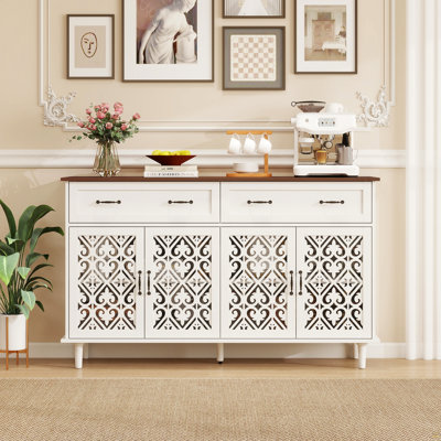 Buffet rétro avec portes géométriques sculptées à la main, finition en bois clair vieilli avec design contrastant, armoire de rangement à 2 tiroirs et 4 portes, pieds réglables, base surélevée pour un nettoyage facile