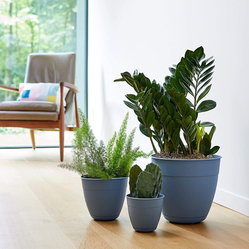 Dayton Traditional Recycled Plastic Indoor/Outdoor Planter with Attached Saucer, Blue, 5.75" H x 6" W x 6" D