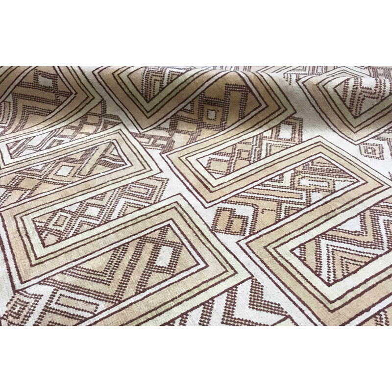 Tapis beige noué à la main de haute qualité