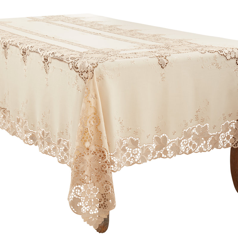 Milene Runner_Elegant Tablecloth With Lace Design, Ecru, 173" x 67"