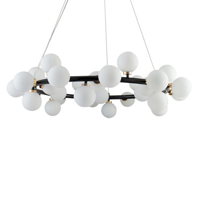 Eveland 30 - Light Waggon Wheel Chandelier