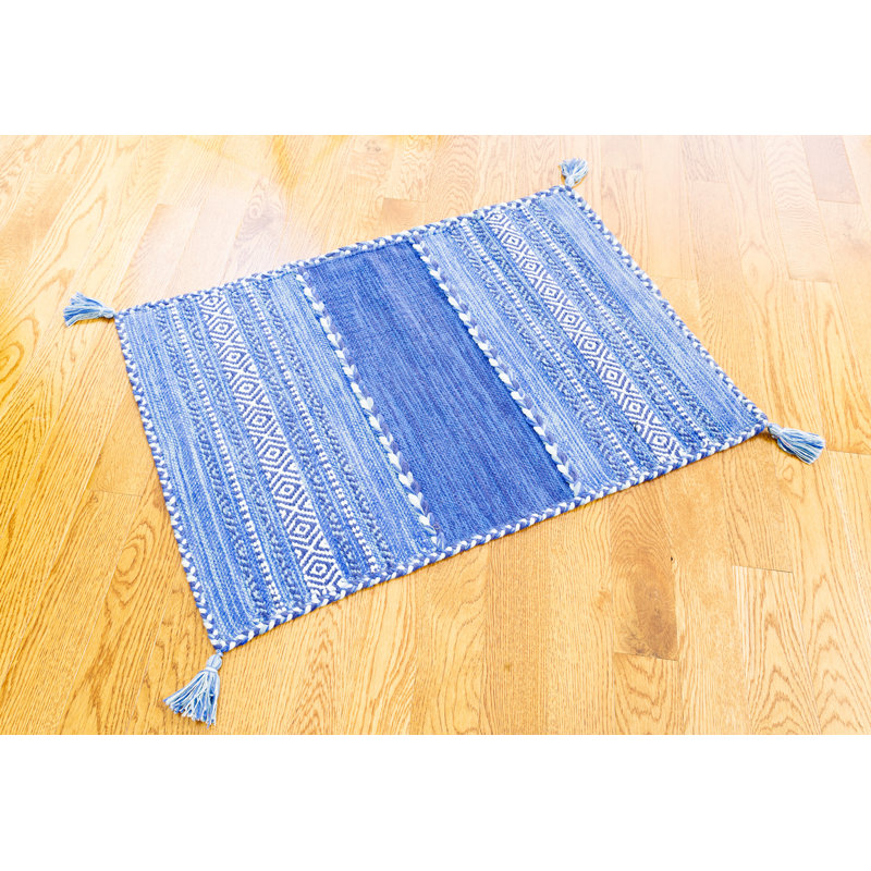 Tapis bleu en coton à la main pampille tressée à la main teinte noué la