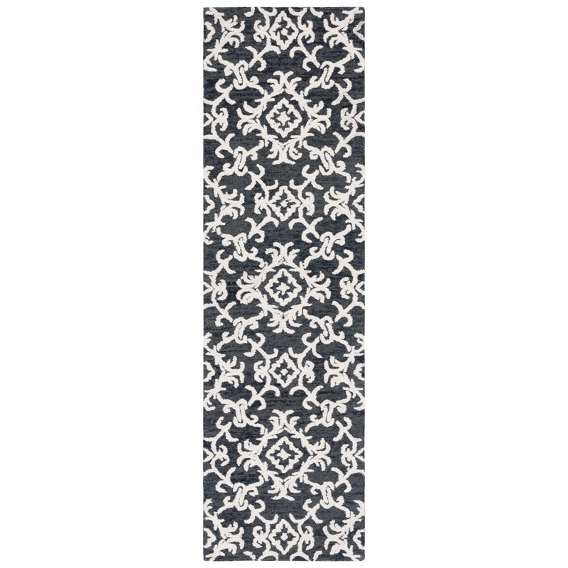 Farnham Blossom 104 Area Rug In Black / Ivory, Runner 2'3" x 8'