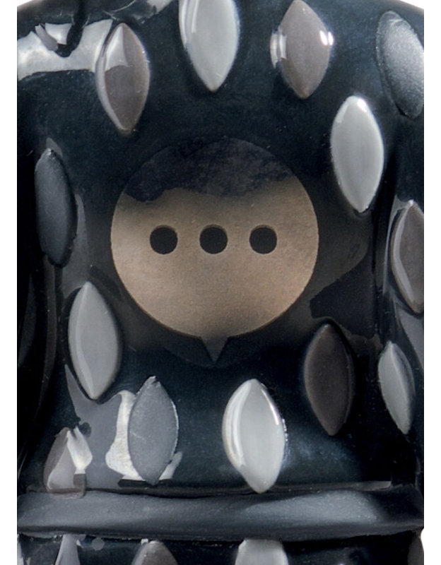 Rolito Designer 11cm Black Porcelain Statue