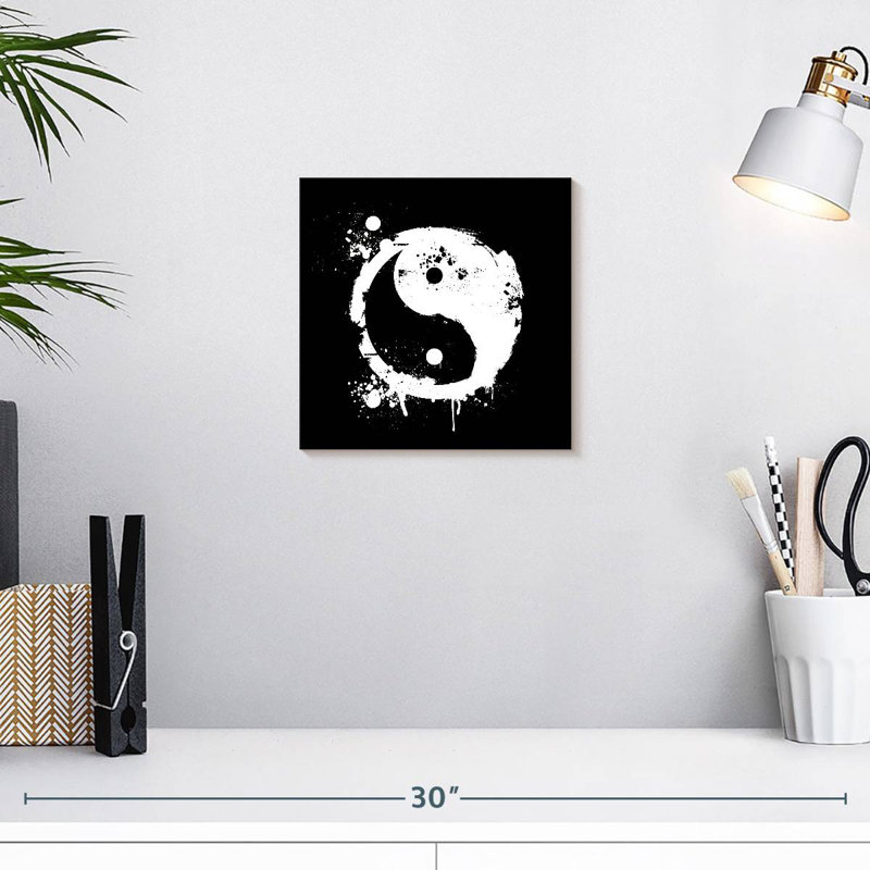 Kerrick Yin Yang, H 10 po x l 10 po
