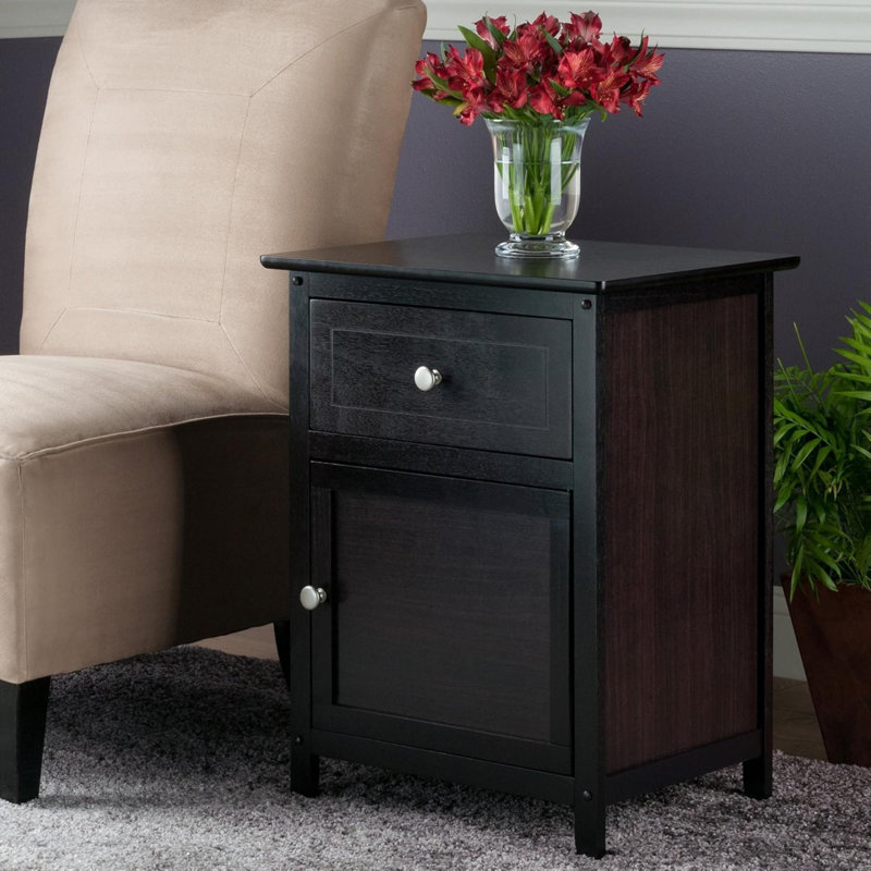 Table de chevet 18,9 po avec boutons circulaires sur le tiroir et l'armoire, H 25 po x l 18,9 po x P 14,96 po, Brun foncé