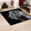 Tapis à poils doux avec un motif géométrique complexe idéal pour rehausser l'apparence de tout espace de vie contemporain-624974553