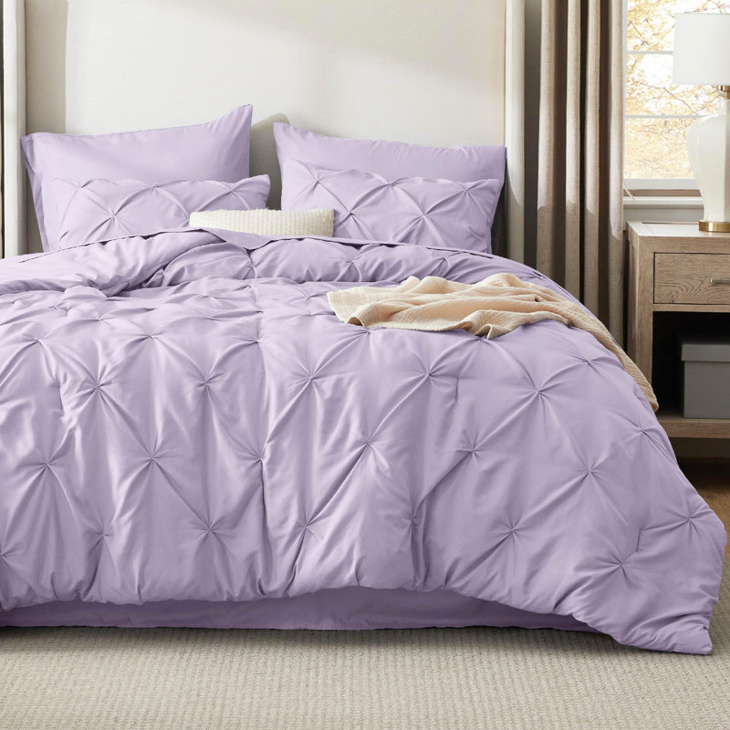 Bedsure Twin-XL Pintuck Bed-in-a-Bag- Light Purple Pinch Pleat Comforter with Sheets, Pillowcases & Shams, Light Purple
