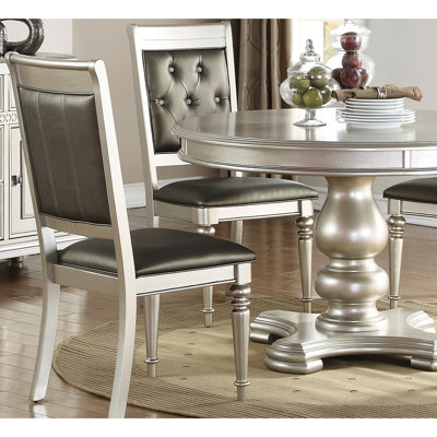 Chaises de salle à manger 2 pièces Beyers, siège d'appoint argenté luxueux, coussin rembourré, gris et argent, bois d'hévéa, classique de 2, avec détails, informations sur le coussin