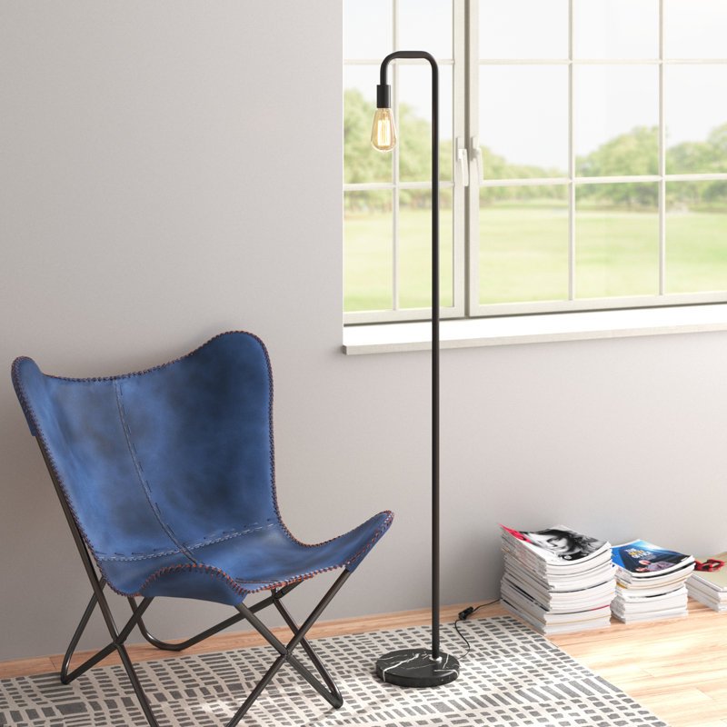 Lampe sur pied arquée 64 po Hartt, Noir