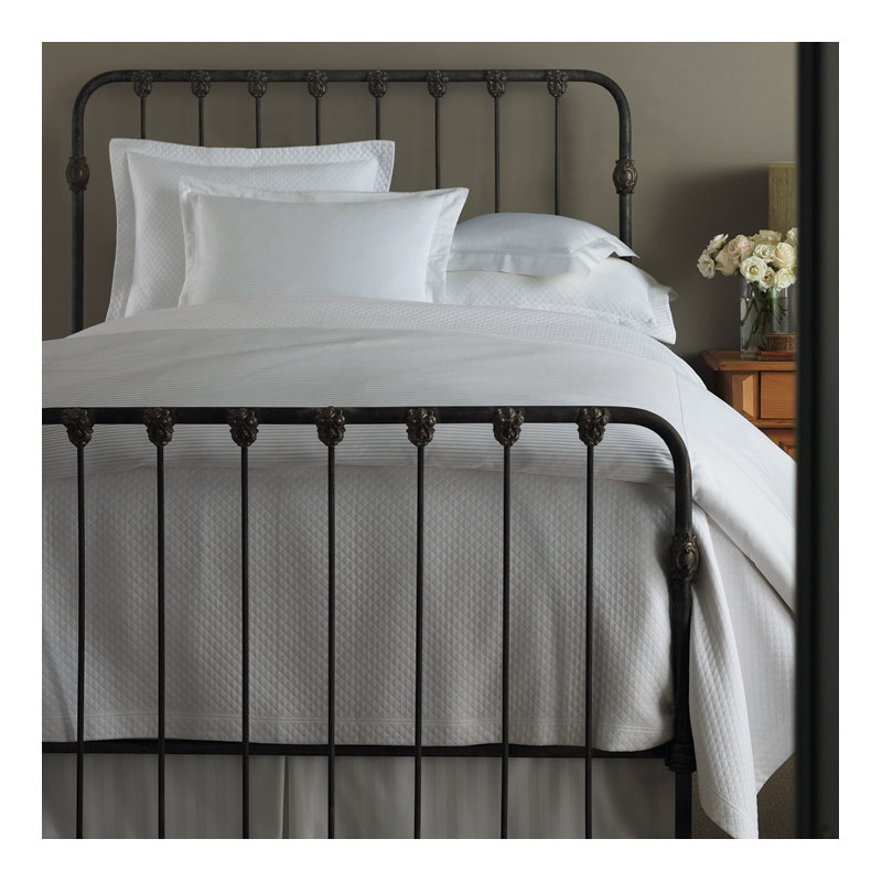 Oxford Tailored Matelassé 22" Bed Skirt, White, Queen