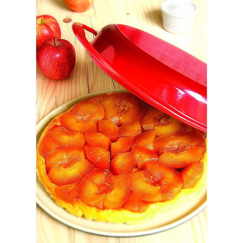 Le Creuset Enameled Cast Iron Tart Tatin Dish, Cerise
