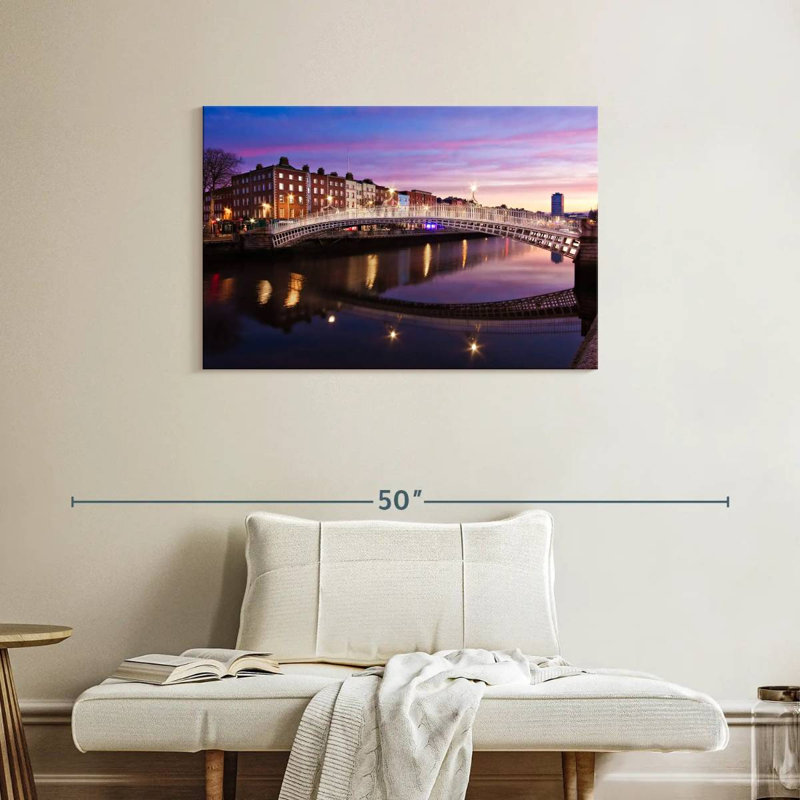 Pont Ha'Penny la nuit, H 24 po x l 36 po