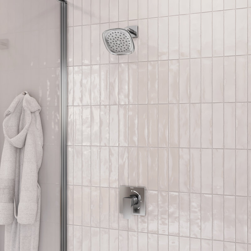 Ensemble de garniture de douche à poignée simple Verity (valve non incluse), Chrome poli