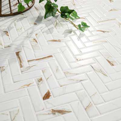 Carreau de mosaïque en porcelaine mate Calacatta