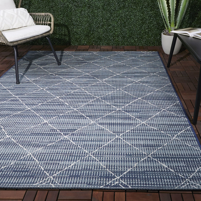 Tapis intérieur / extérieur tissé à la machine Hylan , Rectangle 7 pi 10 po x 10 pi