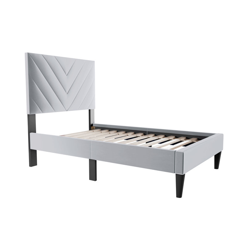 Lit simple en velours