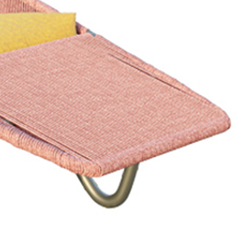 Chaise longue d'extérieur en rotin