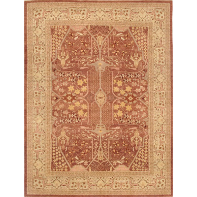 Wool Oriental Area Rug in Rose/Ivory