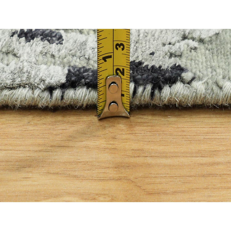 Tapis de couloir gris noué à la main de conception unique 2 pi 7 po x 9 pi 9 po Fridy