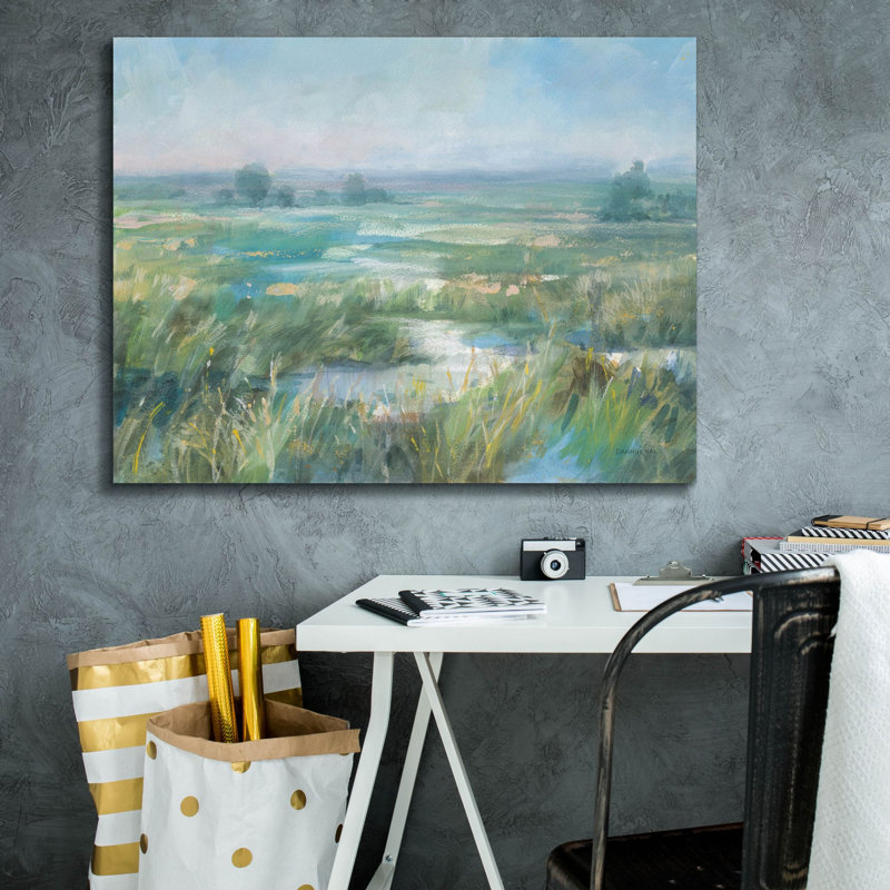 «April Meadows» par Danhui Nai, art mural sur toile, H 26 po x l 34 po