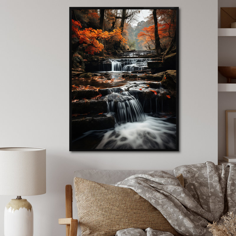 «Waterfall Dancing Cascades I» - art mural cascade, H 44 po x l 34 po x P 1,5 po, Cadre flottant noir