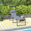 Chaise de patio pliante ajustable par, parasol et coussin, gris pour une assise extérieure confortable