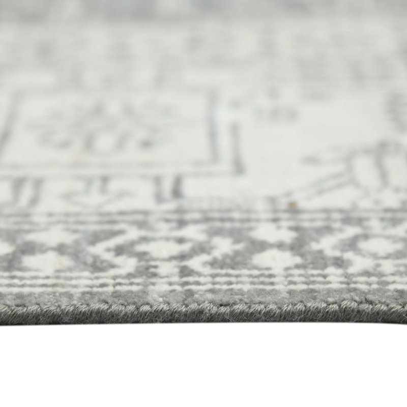 Nuit Arabe Wool Geometric Area Rug in Silver, Rectangle 2' x 3'