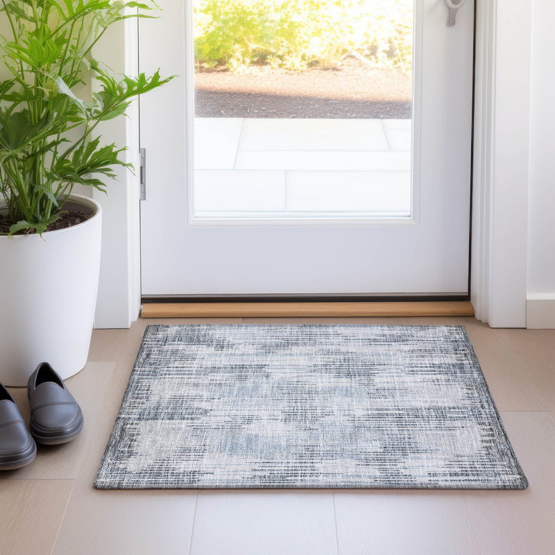 Premium Machine Washable Prisco Gray Rug, Rectangle 1'8" x 2'6"