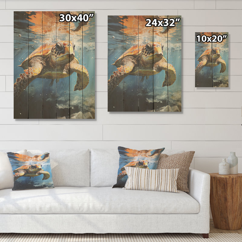 Dreamy Marine Encounter I - art mural panneau de bois de tortue sur bois de pin naturel, H 40 po x l 30 po