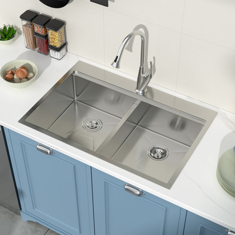 Évier de cuisine à double cuve en acier inoxydable de calibre 16 50/50 de 33 po x P 22 po
