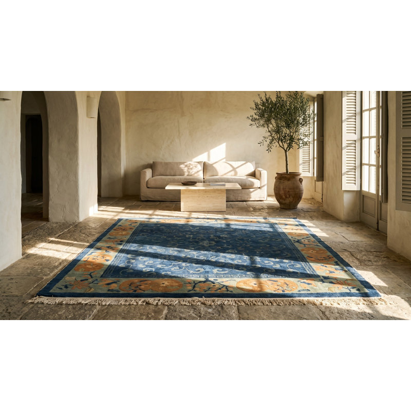 Tapis bleu antique en soie bleue