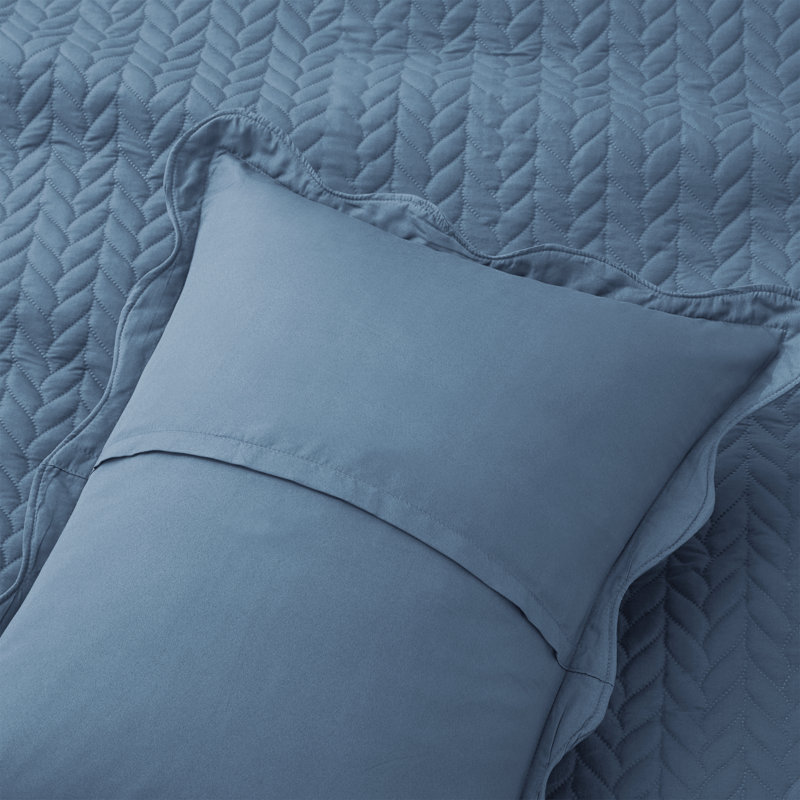 Embossed Microfiber King Coverlet Set – Oversized, Soft & Dust-Resistant, 3-Piece, Washed Blue