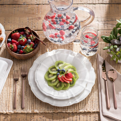 Chloe 16 Piece Dinnerware Set