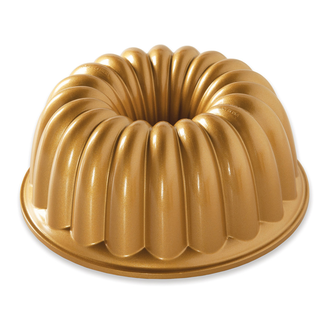 Nordic Ware Classic Cake Pan
