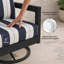 Ensemble de 2 fauteuils à bascule pivotants modernes à dossier arrondi pour patio avec coussins Sunbrella