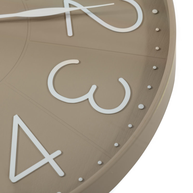 Horloge murale ronde 23,5 po Stonehaven, Taupe