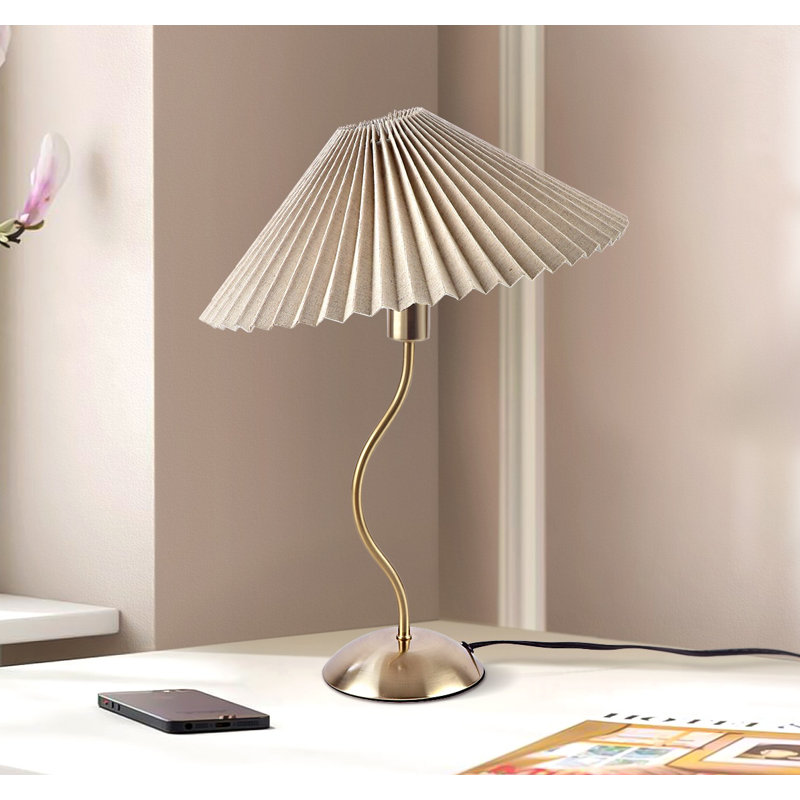 Papatya Iron Novelty Lamp