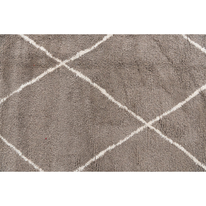 Oavia Brown Rug